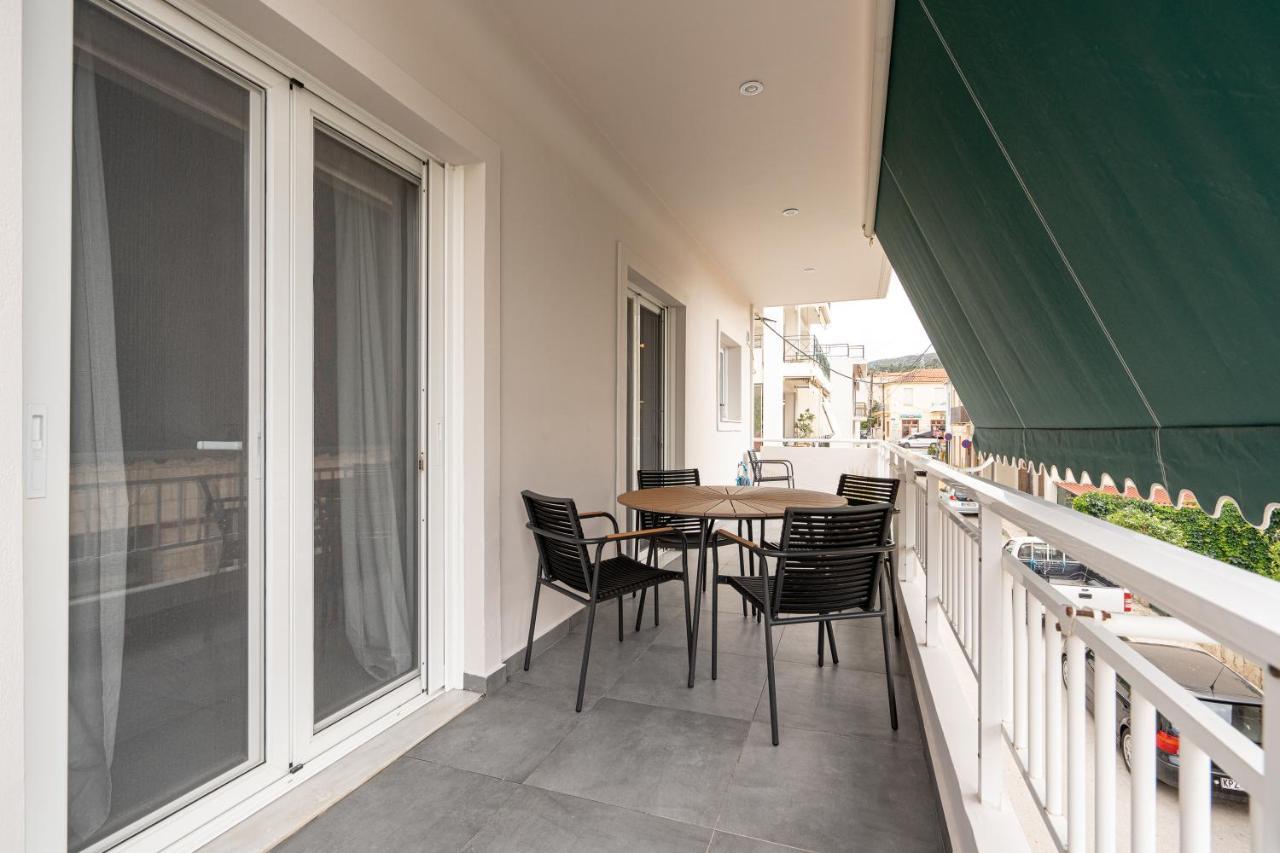 The H Experience Blackbird Spacious 2Bd Apartment Close To The Beach Xylokastro Exteriér fotografie