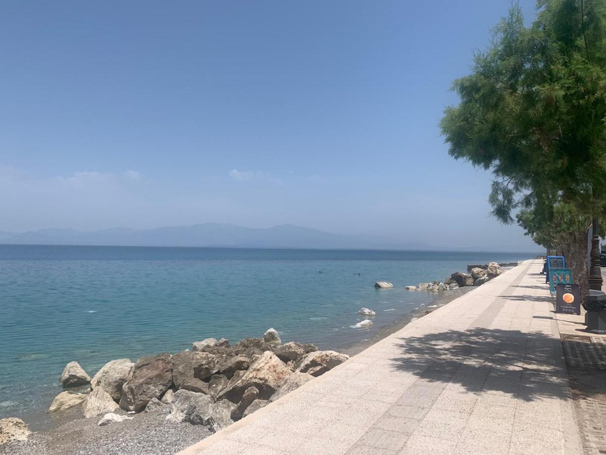The H Experience Blackbird Spacious 2Bd Apartment Close To The Beach Xylokastro Exteriér fotografie